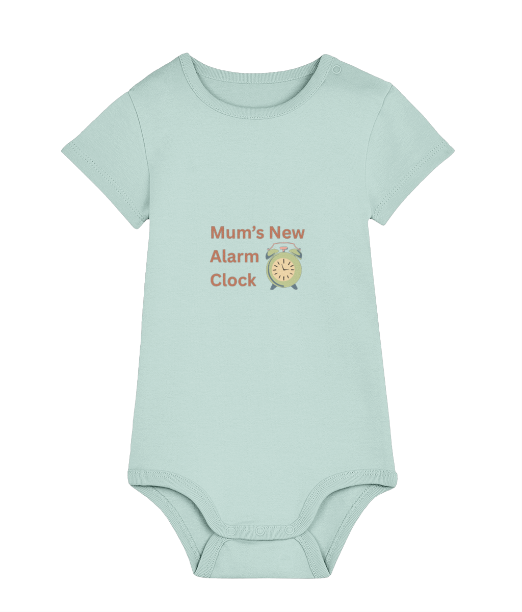 Organic cotton baby bodysuit with limited edition design – TamieTots

Soft newborn gift bodysuit in neutral tones, made in the UK

Limited edition organic baby-wear by TamieTots