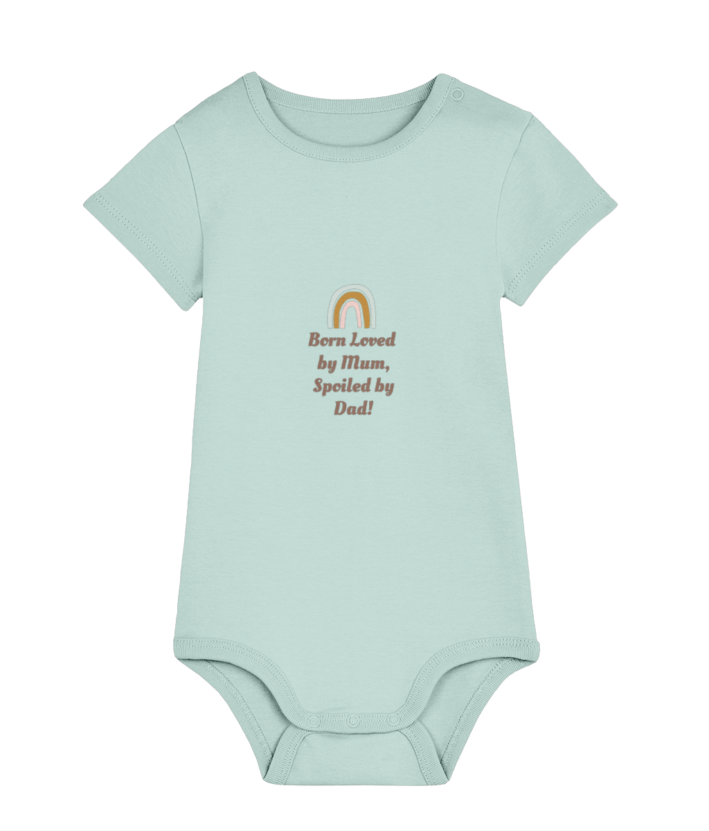 Born Loved by Mum, Spoiled by Dad organic baby bodysuit by TamieTots – UK made

Slogan babywear gift in 210gsm organic cotton – soft and sentimental

Emotional message baby bodysuit – perfect new baby gift