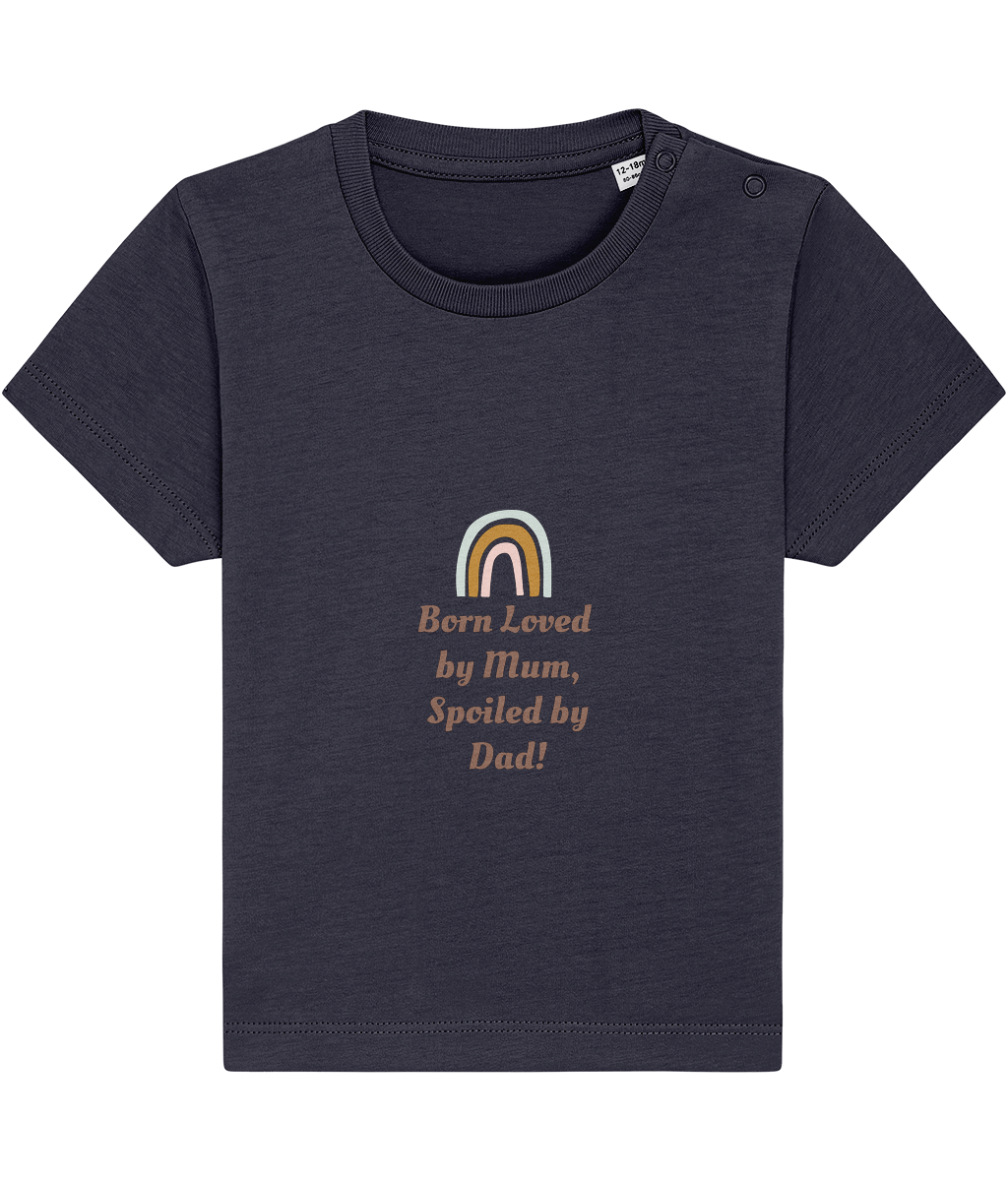 Born loved by Mum, Spoiled by Dad organic baby bodysuit by TamieTots – UK made

Slogan babywear gift in 155gsm organic cotton – soft and sentimental

Emotional message baby bodysuit – perfect new baby gift