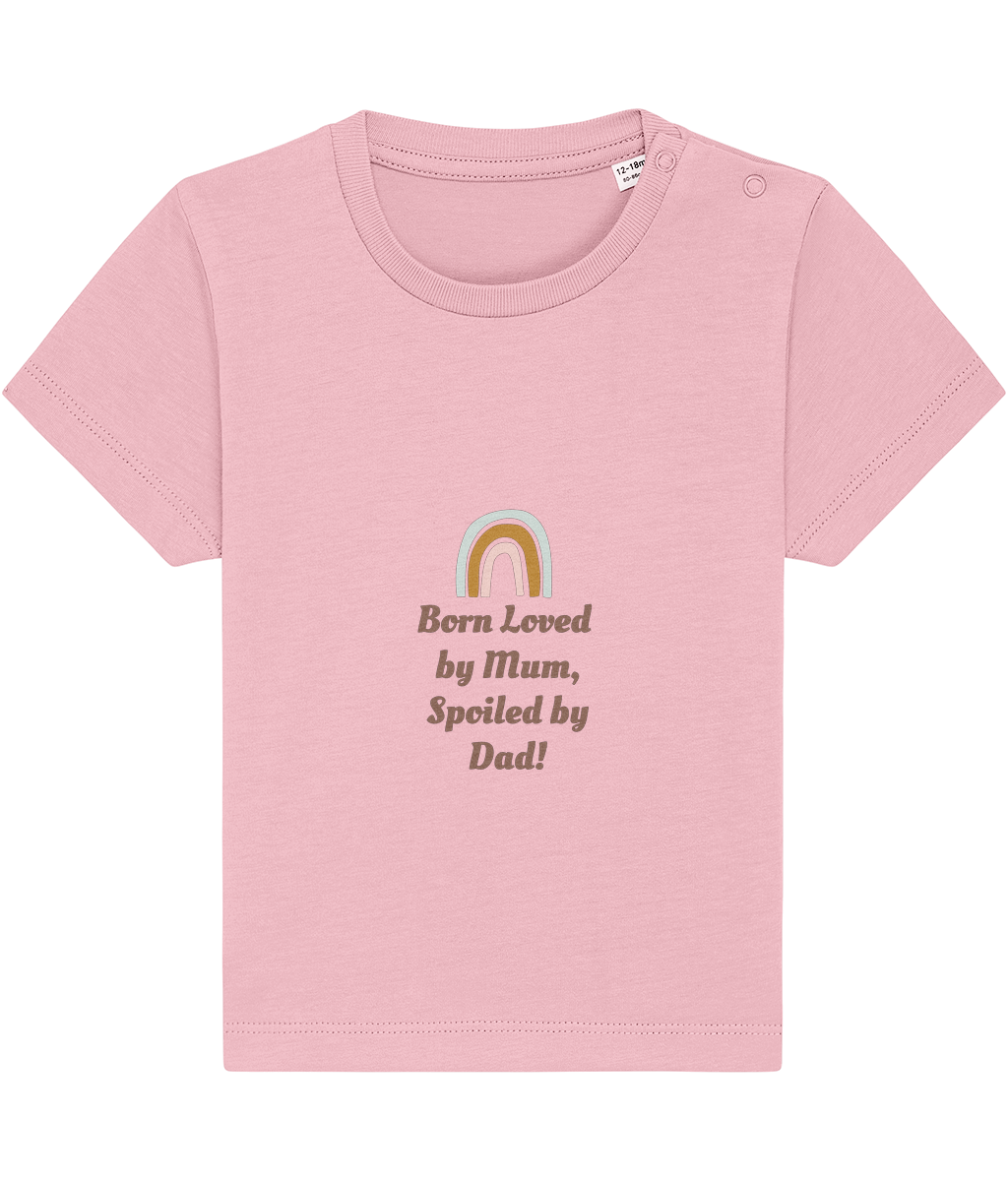 Born loved by Mum, Spoiled by Dad organic baby bodysuit by TamieTots – UK made

Slogan babywear gift in 155gsm organic cotton – soft and sentimental

Emotional message baby bodysuit – perfect new baby gift