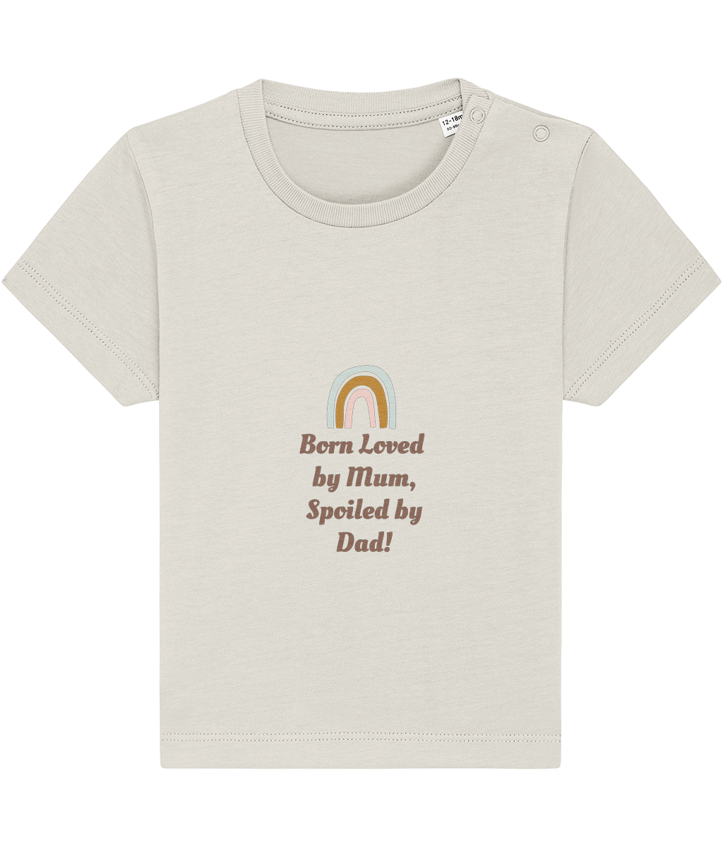 Born loved by Mum, Spoiled by Dad organic baby bodysuit by TamieTots – UK made

Slogan babywear gift in 155gsm organic cotton – soft and sentimental

Emotional message baby bodysuit – perfect new baby gift