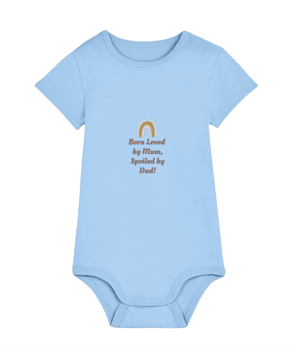 Born Loved by Mum, Spoiled by Dad organic baby bodysuit by TamieTots – UK made

Slogan babywear gift in 210gsm organic cotton – soft and sentimental

Emotional message baby bodysuit – perfect new baby gift