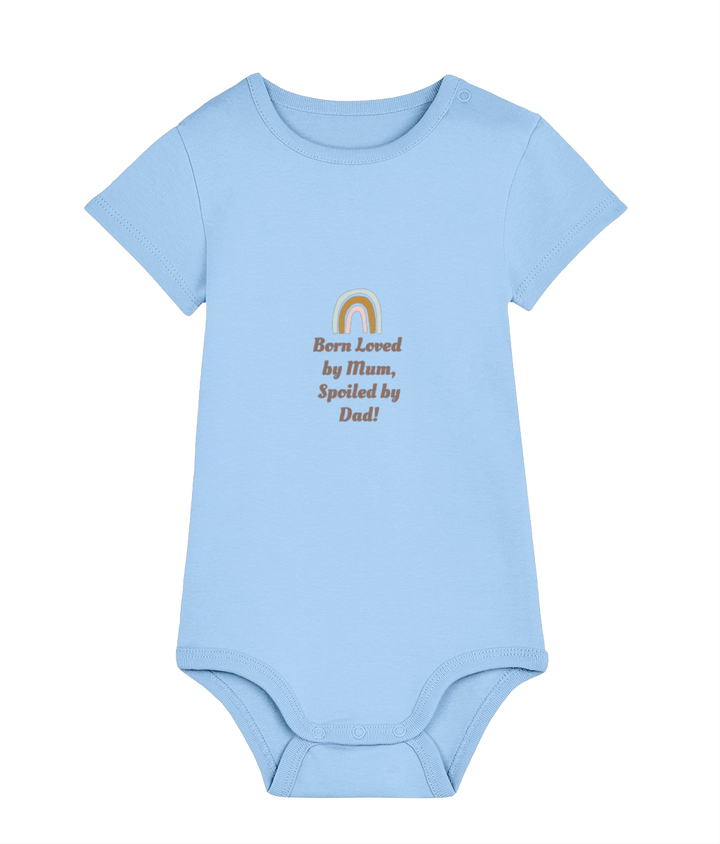 Born Loved by Mum, Spoiled by Dad organic baby bodysuit by TamieTots – UK made

Slogan babywear gift in 210gsm organic cotton – soft and sentimental

Emotional message baby bodysuit – perfect new baby gift
